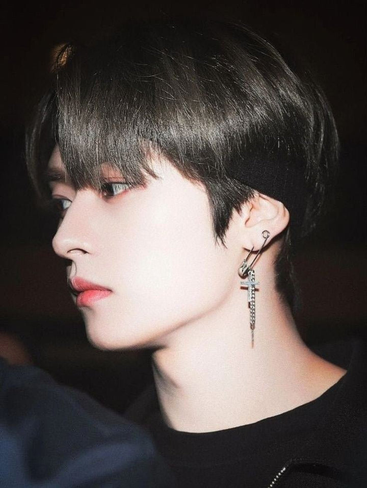 Earring Safety Pin Lee Know Stray Kids - Nikaneko